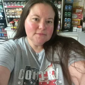 Meet your Posher, Stacy